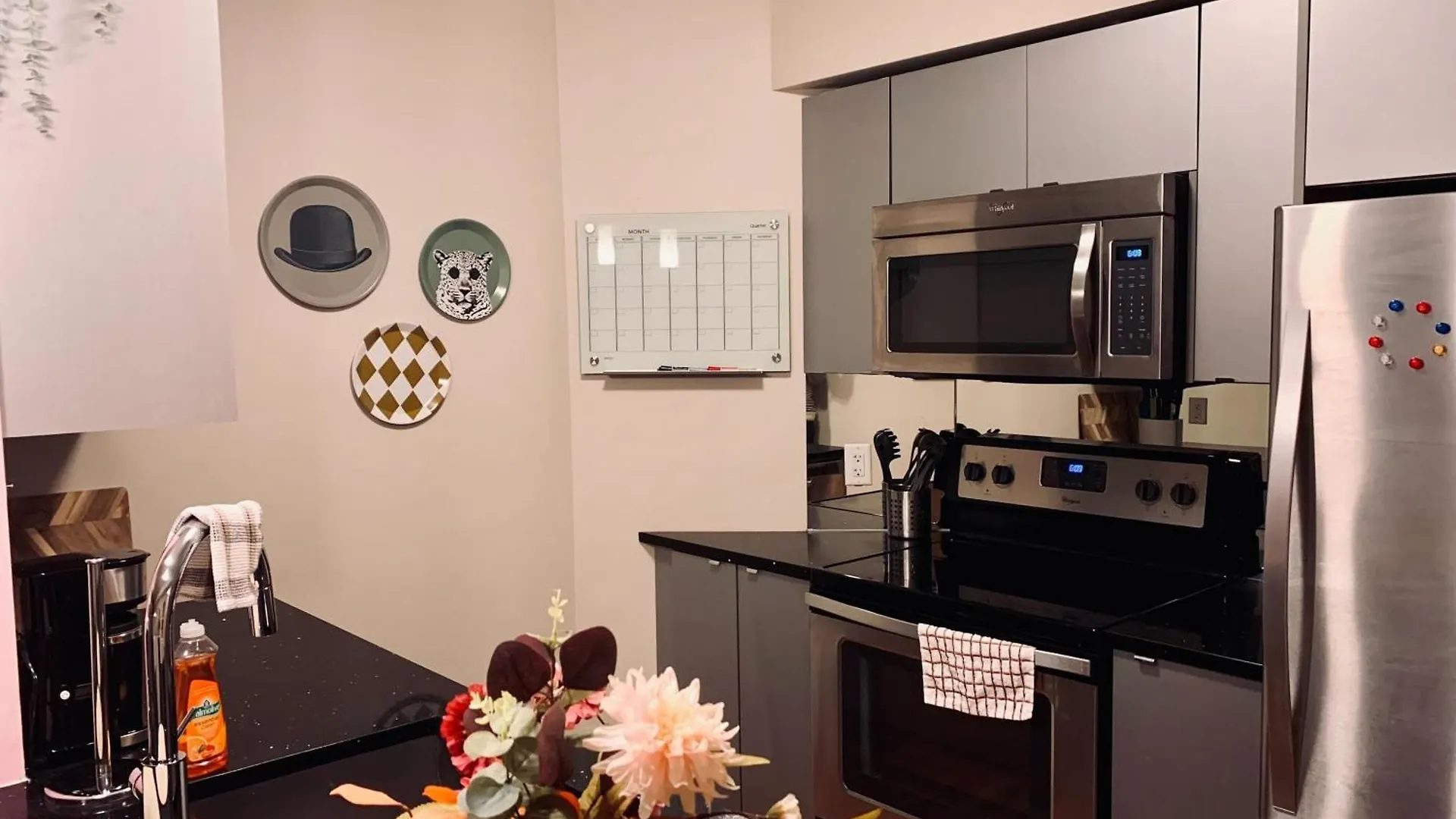 شقة Downtown Oasis With A Balcony, Family-Friendly, Wifi هاليفاكس